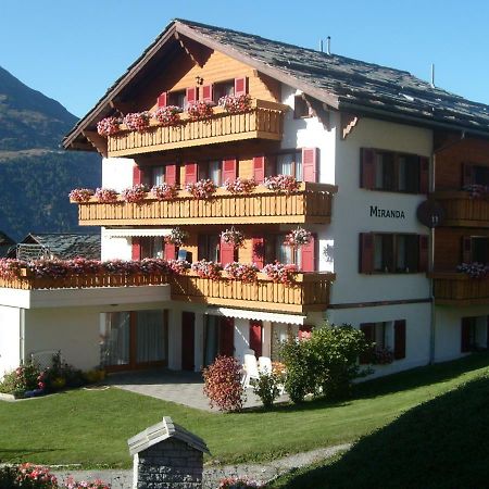 Haus Miranda Graechen Apartment ภายนอก รูปภาพ